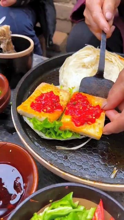 Chinese Burger Outdoor slate fried tofu cubes