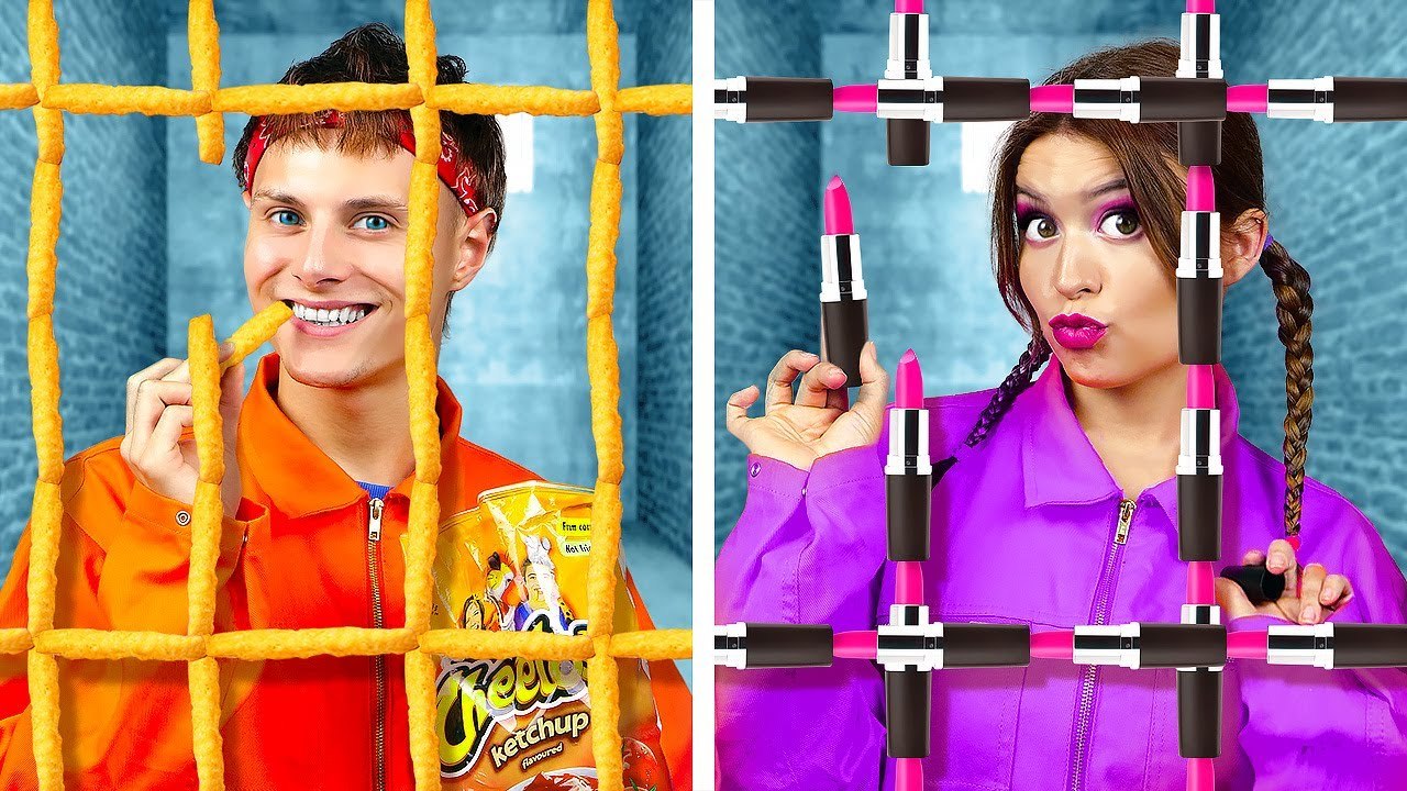Survivre à la Détention : Garçons vs Filles! Astuces Hilarantes pour Snacks Cachés & Maquillage 