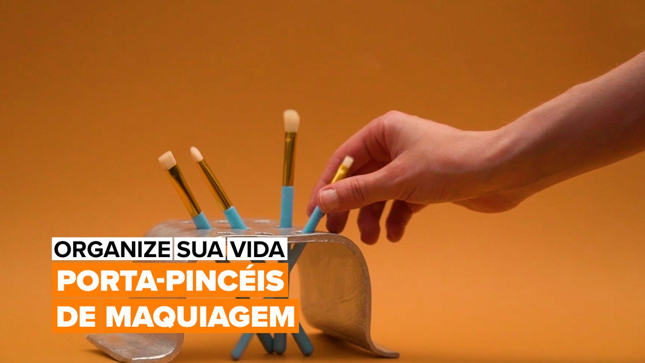 Organize sua vida: Porta-pincéis de maquiagem