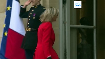 Francia, primo incontro tra i neo ministri, Barnier: siate "irreprensibili e modesti"