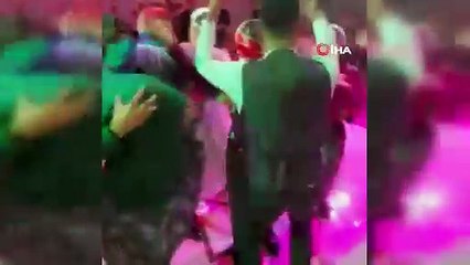 Yalova’da Damadın Arkadaşları Kadın Kılığına Girerek Düğünü Bastı