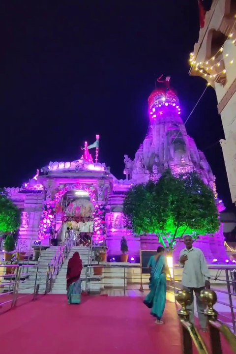 ઉમિયા માં આરતી ઊંઝા 13-09-2024 #umiya #ivedarshanumiyamataji  #aarti #kinjaldave