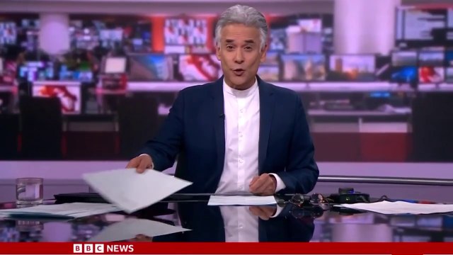 Israel strikes southern Lebanon as Hezbollah leader condemns fatal device attacks _ BBC News