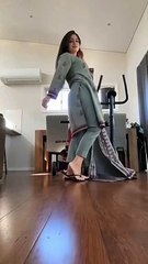 🔥 Office Dance Moves: Watch Her Light Up the Room!