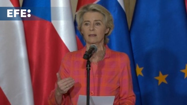 La presidenta de la Comisión Europea anuncia 10.000 millones en ayudas para los países afectados por las inundaciones