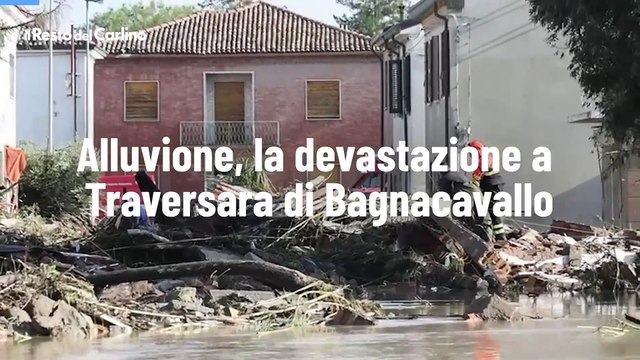 Alluvione, la devastazione a Traversara di Bagnacavallo: il video