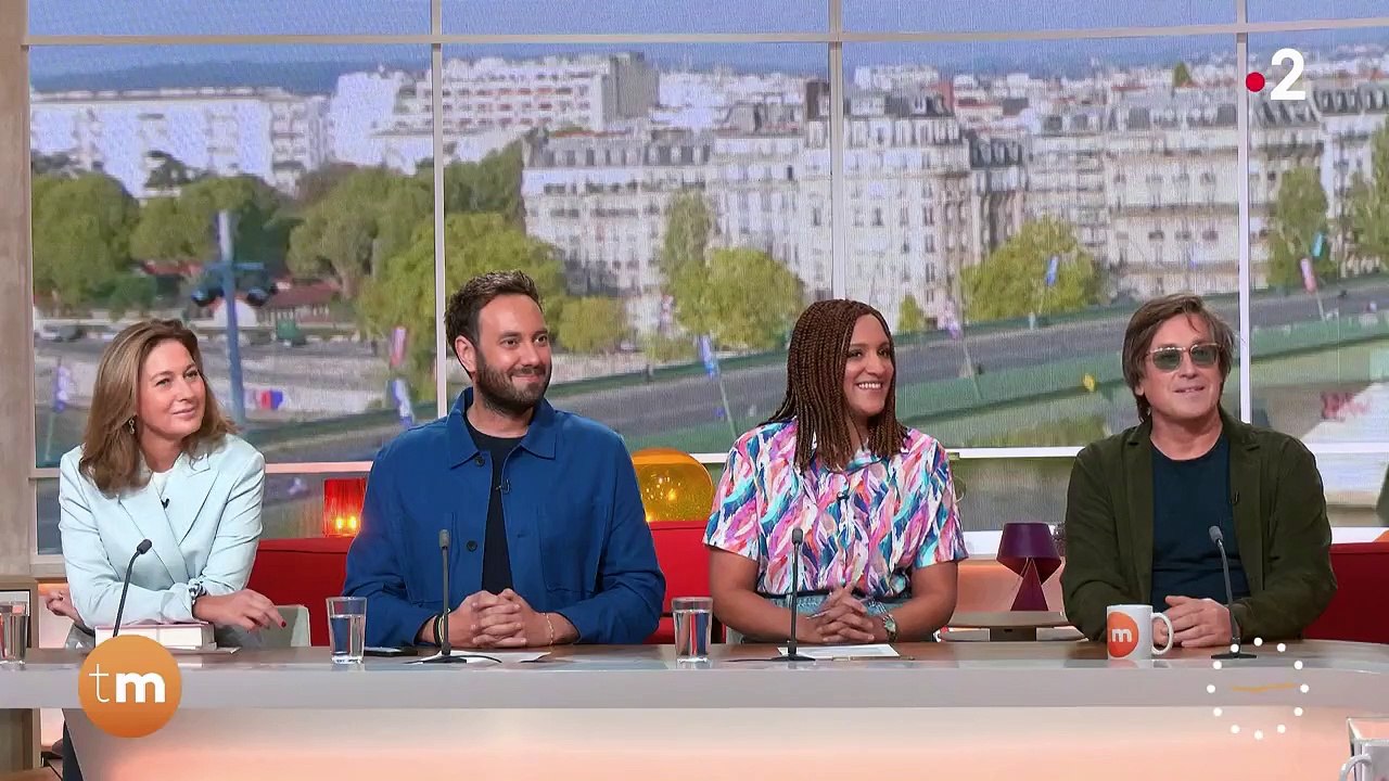 Thomas Dutronc reprend Damien thévenot en direct dans Télématin sur France 2.