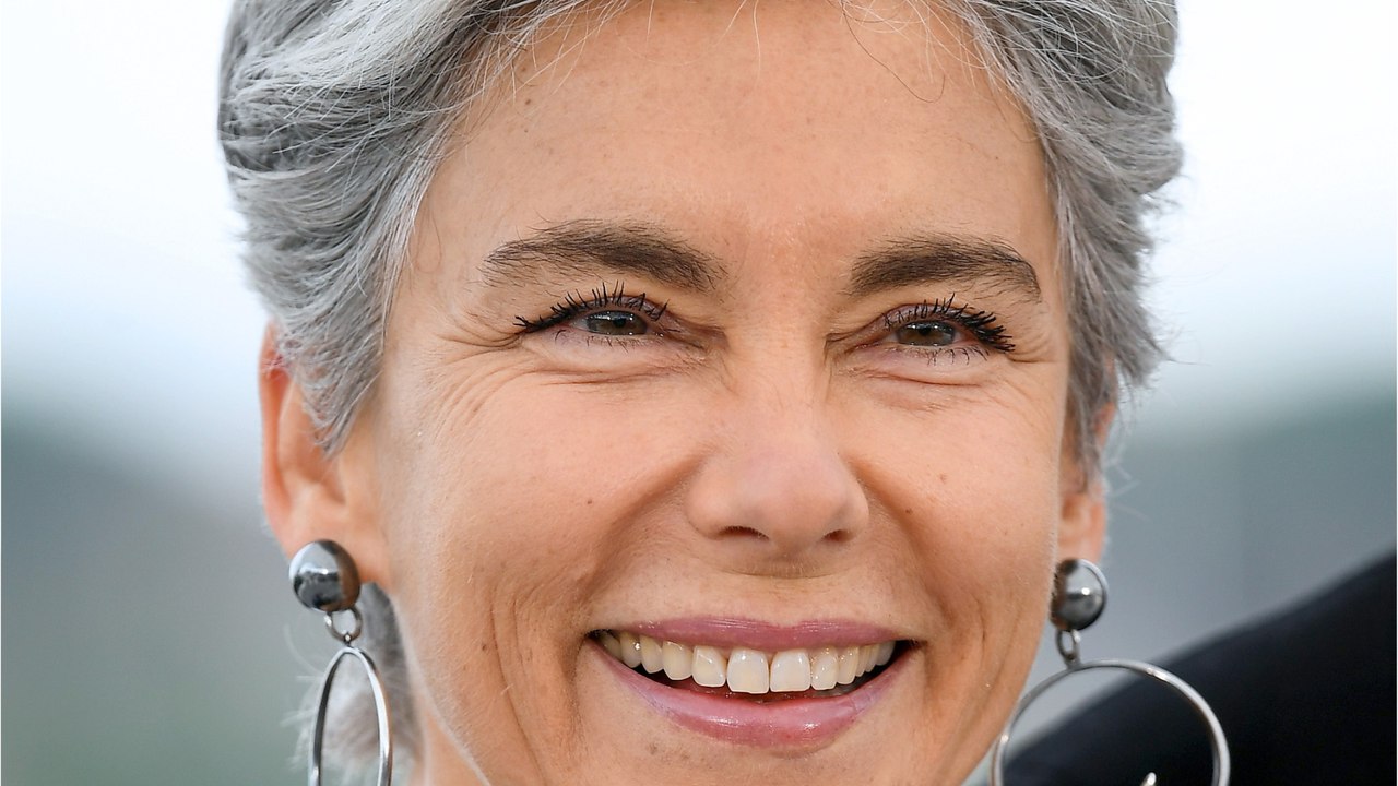 "Des larmes ont coulé" : Elisabeth Quin évoque la décision de sa fille de 22 ans de garder son bébé