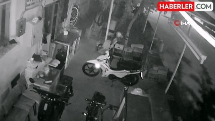 Burdur'da Gece Hırsızlığı: 4 Elektrikli Motosiklet Çalındı