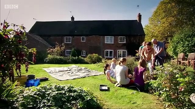 BBC - Michael Woods Story of England Episode 5. Henry VIII to the Industrial Revolutio