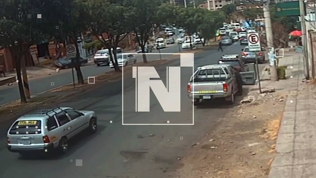 VIDEO: Peatón atropellado en la avenida Circunvalación esperaba el transporte público