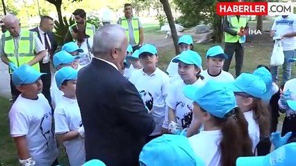 Başkan Özdemir, Çevre Temizliği İçin Öğrencilerle Bir Araya Geldi