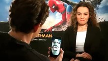 Avengers Infinity War Cast -  Robert , Chris, Scarlett, Tom CUTE AND FUNNY MOMENTS 2018 #2 (1)