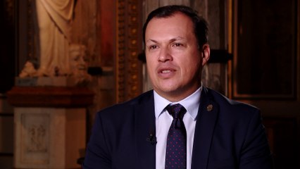 tn7-que-opina-director-del-teatro-nacional-sobre-cambio-de-logo-200924