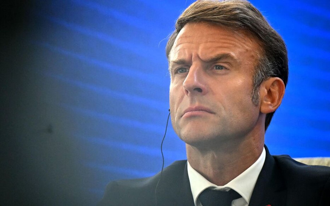 Nouveau gouvernement : « Il faut laisser Michel Barnier travailler », réagit Emmanuel Macron