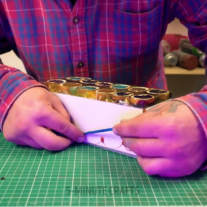 DIY nut treasure box 