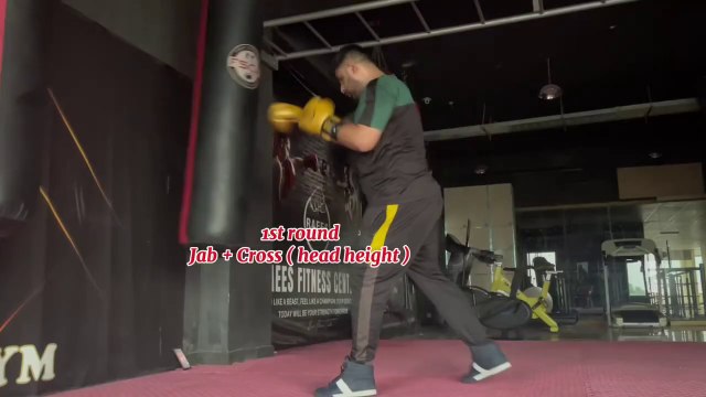 Bag work 8 minutes of heavy bag work #boxing #boxingtraining #heavybag @abdulmanangloveson
