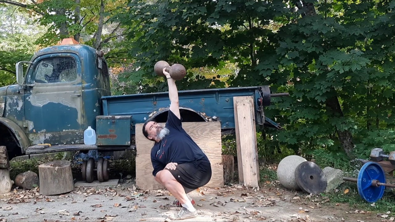 DEEP One Hand Overhead Squats!!