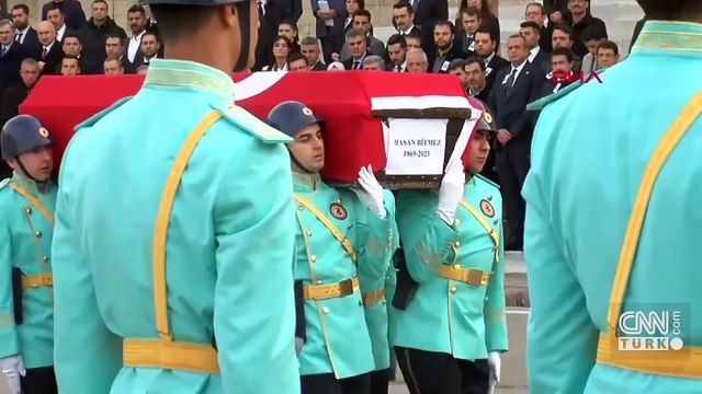 Kavgalar ve kalp krizi vakası o kararı aldırdı: TBMM'de acil durum butonu!