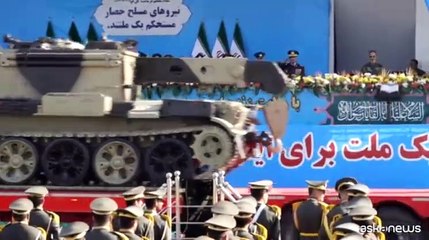 Iran presenta i nuovi droni d'attacco e il missile Jihad