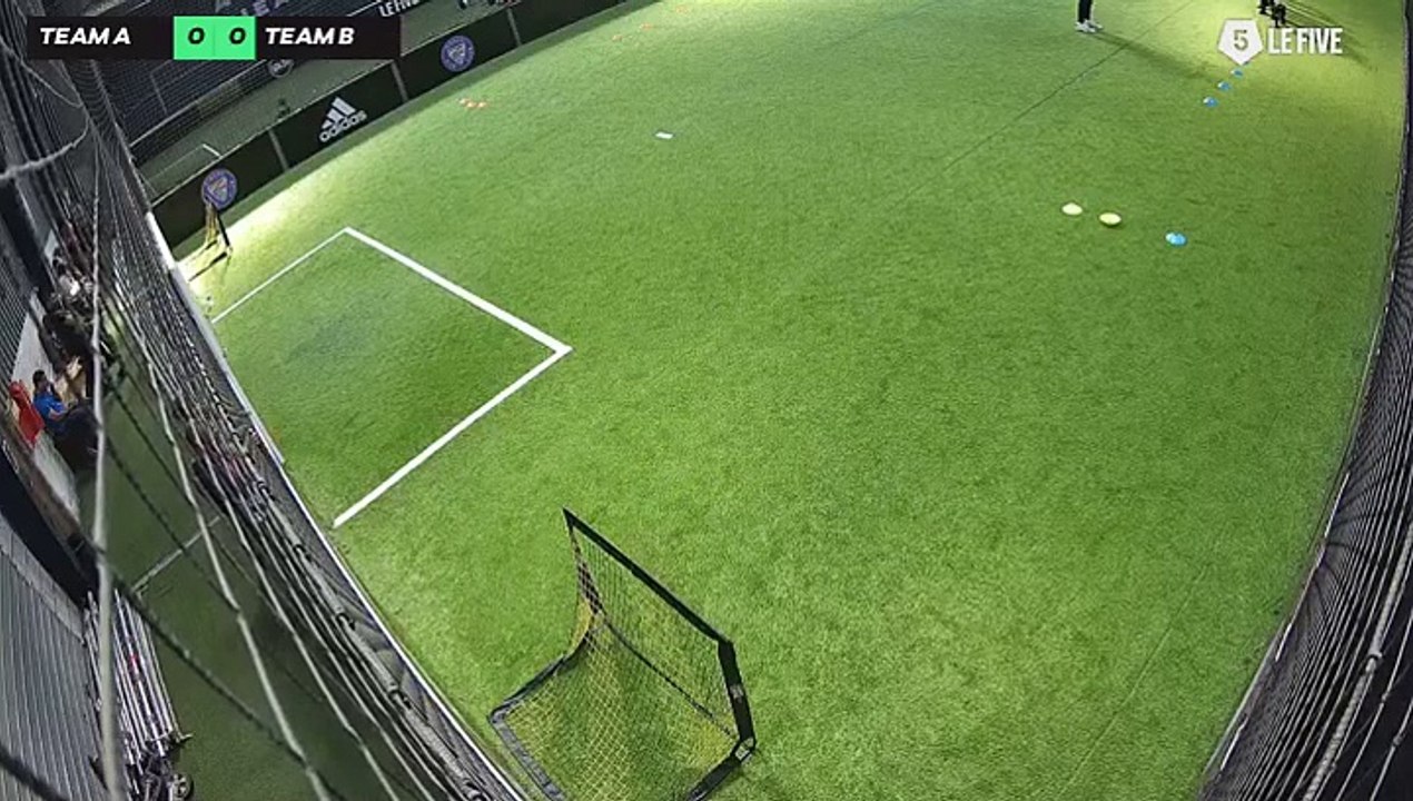 Zidane Académie Ecole de Foot 21/09 à 11:29 - Football Zidane (LeFive Bobigny)