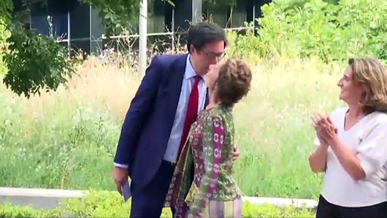 Feijóo ultima su "ofensiva legislativa" frente a Sánchez y PSOE le tacha de "líder menguante"