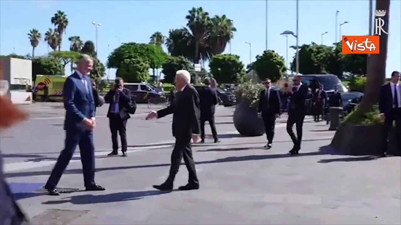 Mattarella e Re Felipe di Spagna al Cotec, la stretta di mano fra i due Capi di Stato