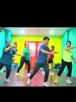 lajai lagyo herebhuitira Kasmire Pachhyauri - Nepali Zumba Babu Krishna Pariyar •Deepika Bayambu •Kepina Gotame Manoj(RASKIN) Zin 118 Zumba fitness dance zin volume 118