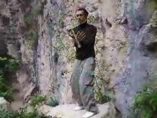 MOUVEMENT DU CORPS : DE L'INTERNE VERS L'EXTERNE