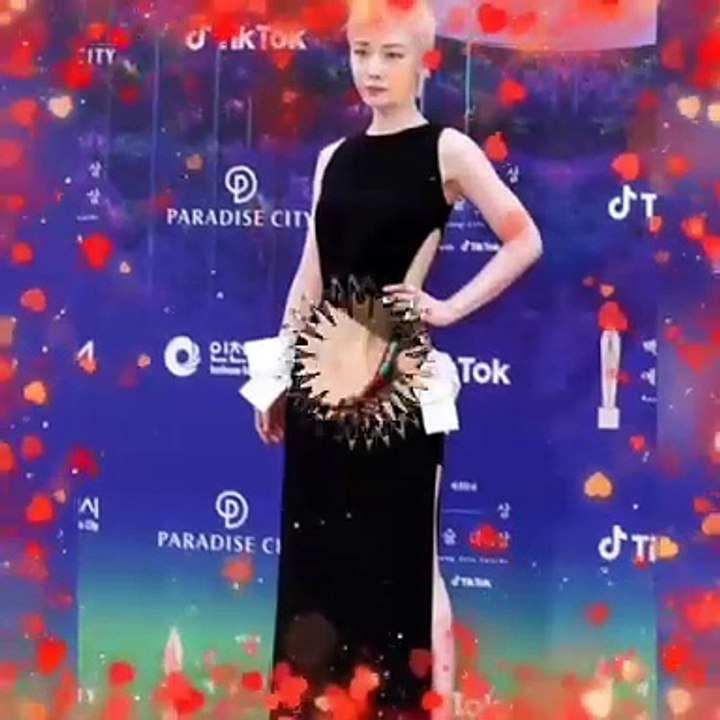 Kim Hieora (Korean: 김히어라; born March 18, 1989),[2] is a South Korean actress. She gained recognition for her role as Lee Sa-ra in The Glory (2022 –2023).