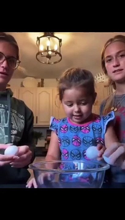 A cute baby girl are so funny 