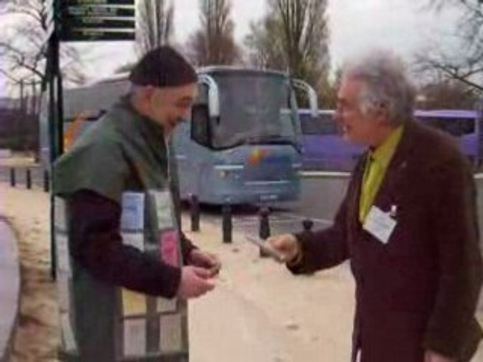 ART BRUSSELS 2008 (OFF) / "Le répondant du répondeur"