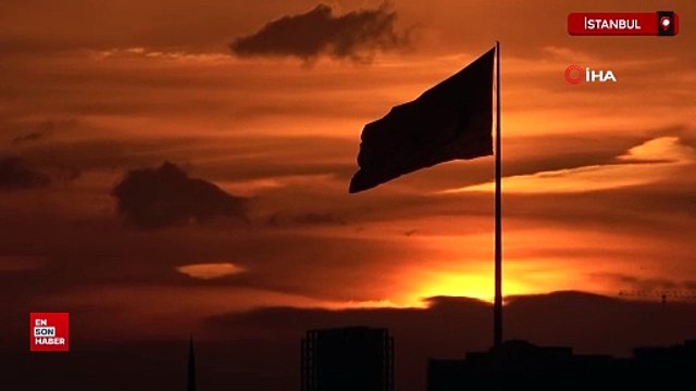 İstanbul’da gün batımı manzarası hayran bıraktı