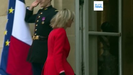Los ministros del nuevo Gobierno conservador de Francia se reúnen por primera vez