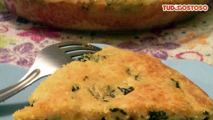Torta de farinha de milho amarelo