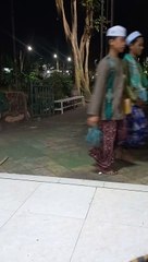 suasana malam di pondok