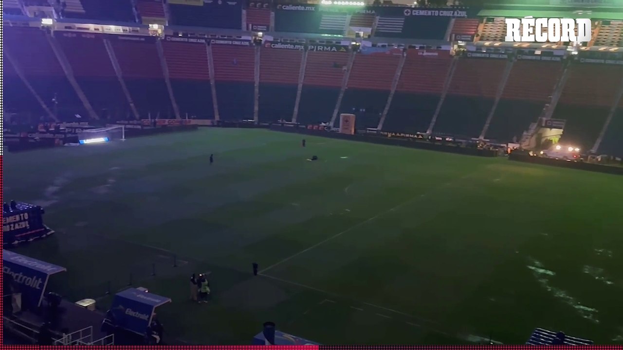 ¿En RIESGO? INTENSAS lluvias azotan el Estadio Ciudad de los Deportes antes del Cruz Azul vs Chivas