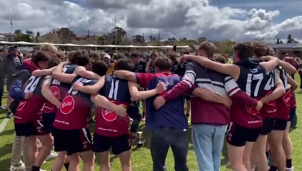 BFNL: Sandhurst celebrates under-18 premiership.