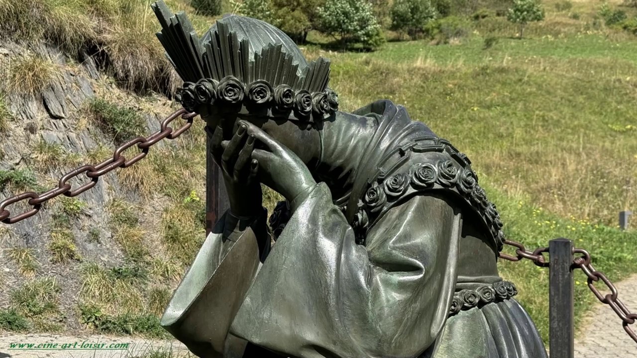 Apparition mariale statues de Notre-Dame de La Salette film Jean-Claude Guerguy by Ciné-Art-Loisir vol 1