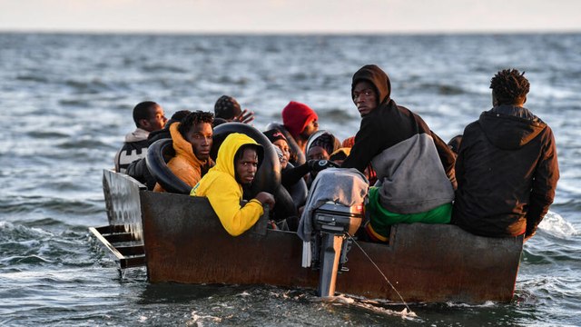 Las Noticias de La Trinchera. La inmigración es la mayor preocupación para los españoles