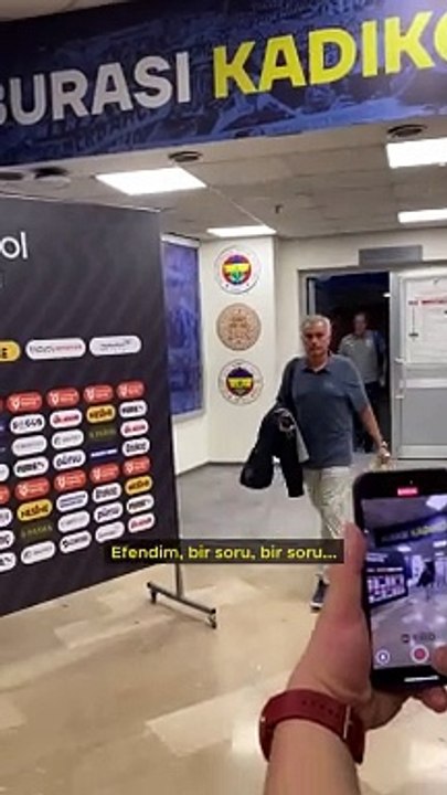 Beyaz TV muhabiri ile Mourinho arasında ilginç diyalog: Şaka mı yapıyorsun yoksa ciddi misin?