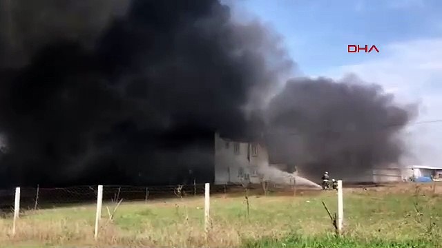 Tekirdağ'da büyük yangın: Dumanlar gökyüzünü kapladı