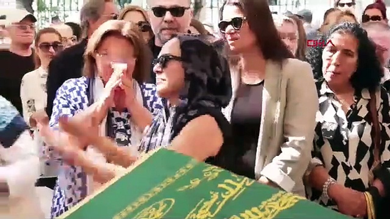 Metin Arolat için son veda: Gözyaşları sel oldu