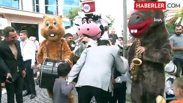 Esenyurt'ta Bin 600 Çocuğa Toplu Sünnet Şöleni