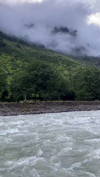 Neatural Beauti in Pakistan Kpk Beautiful view in Kaghan Naran valley ❣️