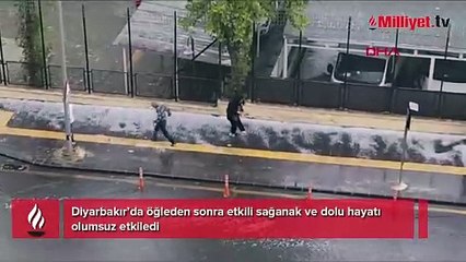 Diyarbakır’da öğleden sonra etkili sağanak ve dolu hayatı olumsuz etkiledi.