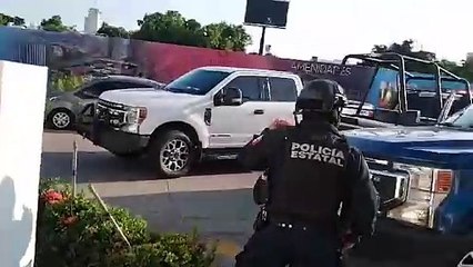 Jornada violenta en estado mexicano de Sinaloa deja una decena de muertos