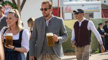 Traditioneller Wiesn-Besuch der Bayern: Kane über "fantastische Woche"