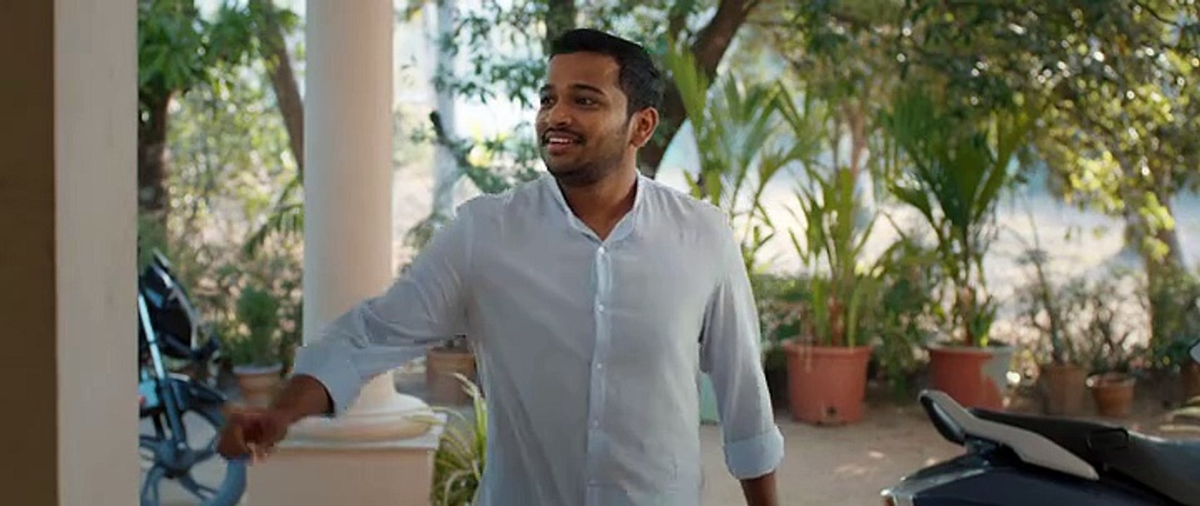 Guruvayoorambala Nadayil (2024) WEB-DL HINDI  [Trim]2