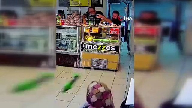 Bolu'da çalışanın elinden düşen soda şişesi patlayıp işletme sahibinin kafasına isabet etti